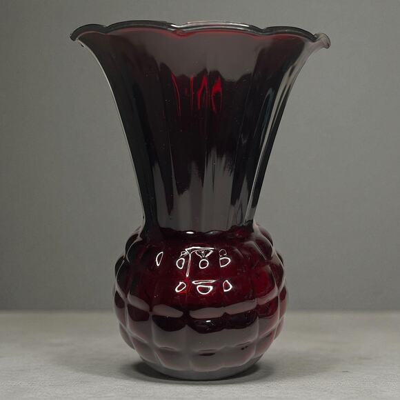 Vintage Anchor Hocking Ruby Red Pineapple Vase 9" Fluted Scalloped Art Glass - Picture 1 of 14